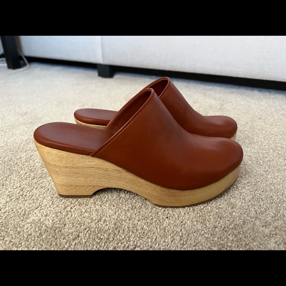 Everlane “The Clog”
